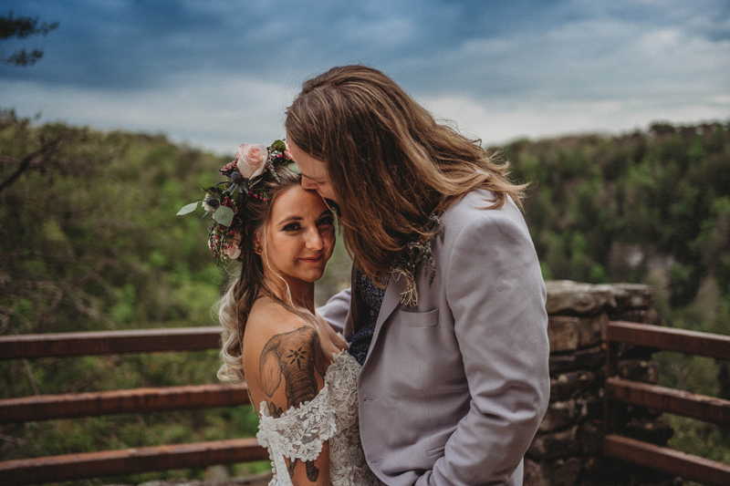 Falls Creek Falls, spring wedding, storytelling images